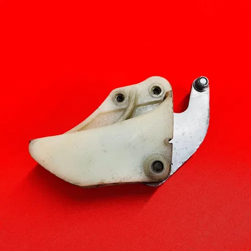 CR85 CHAIN GUIDE GUARD GENUINE OEM HONDA CR 80 85 R B (1996-2008)