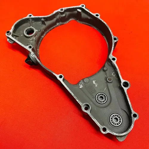 RM250 CLUTCH COVER INNER ENGINE CASE GENUINE OEM SUZUKI RM 250 (1996-2000)
