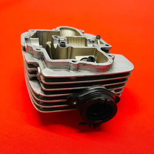 DRZ125 CYLINDER HEAD DAMAGED OEM GENUINE SUZUKI DR-Z DRZ 125 L (2003-2019)