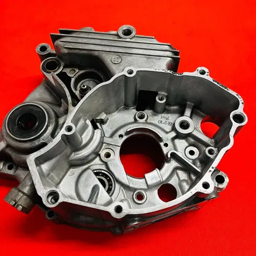 TTR125E ENGINE CASES MATCHING CRANKCASE GENUINE OEM YAMAHA TTR 125 E L 2000-2007
