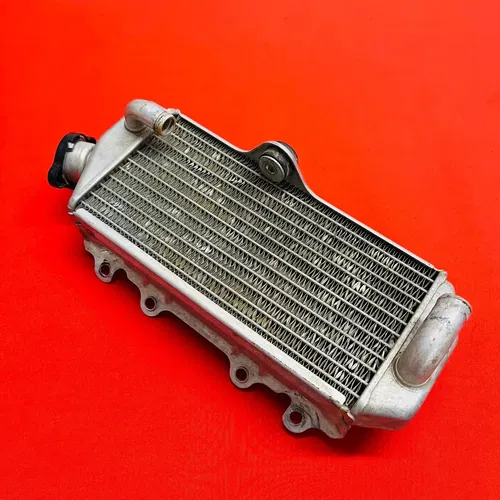 YZ85 RADIATOR WITH CAP GENUINE OEM YAMAHA YZ 85 (2002-2018)