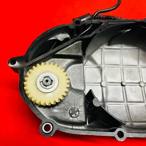 YAMAHA MX80 Clutch Cover Case With Oil Pump Genuine OEM TY GT MX 80 (1974-1982)