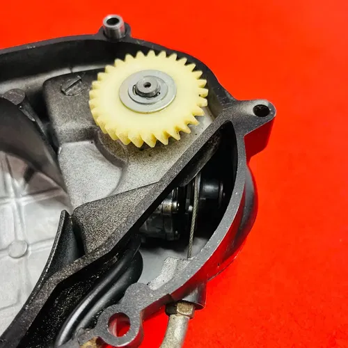 YAMAHA MX80 Clutch Cover Case With Oil Pump Genuine OEM TY GT MX 80 (1974-1982)