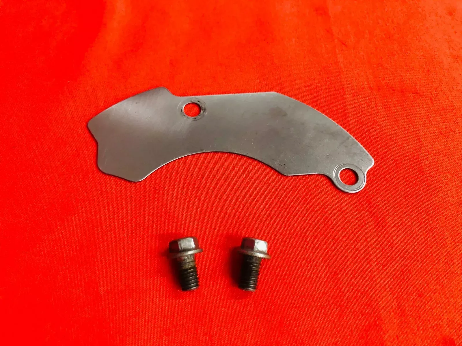 CRF150R INNER CRANK CASE METAL COVER PLATE OIL OEM GENUINE HONDA CRF 150 R RB
