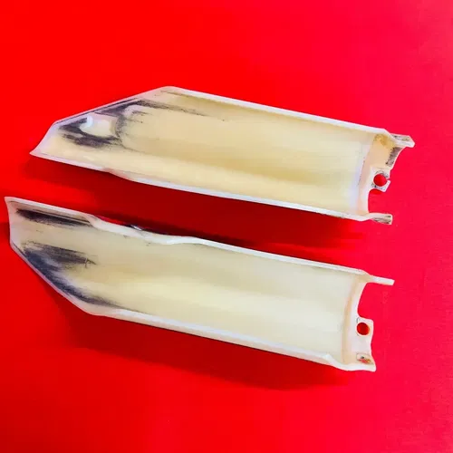 CR125 FORK GUARDS COVERS METAL MULISHA HONDA CR 125 R ( 1997 - 2001 )