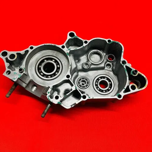 CR85 ENGINE CASES MATCHING CRANK CASE GENUINE OEM HONDA CR 80 85 R B (2005-2007)