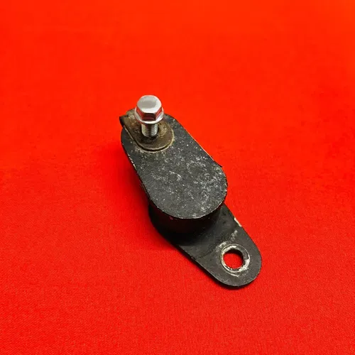 CR85 EXHAUST PIPE MOUNT BRACKET HANGER GENUINE OEM HONDA CR 80 85 R B 1996-2008