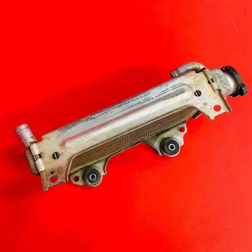 RMZ250 Radiator Fill Side Cap Genuine OEM SUZUKI RMZ 250 (2007-2009)