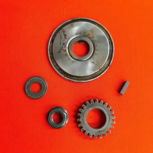 TTR125 PRIMARY GEAR NUT WOODRUFF KEY OIL SLINGER OEM GENUINE YAMAHA TTR 125 L