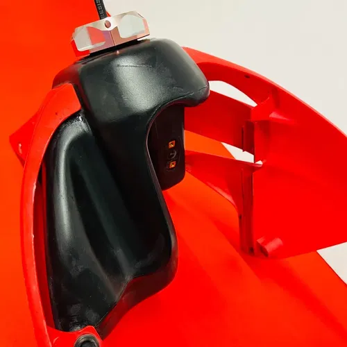 CR85 GAS FUEL TANK SHROUDS JFG RACING CAP GENUINE OEM HONDA CR 85 R RB 2003-2008