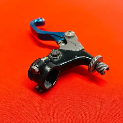 YZ85 CLUTCH LEVER PERCH UNBREAKABLE GENUINE OEM YAMAHA YZ 85 (2002-2018)