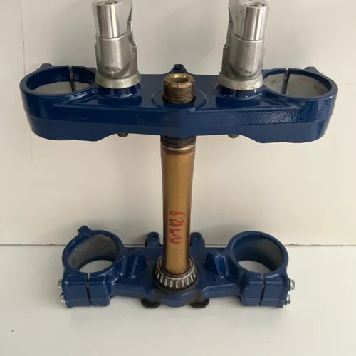 RM 125 OEM Triple Clamps