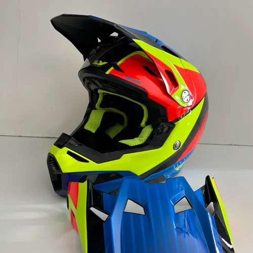 Fly Racing Formula Helmets - Size Small 