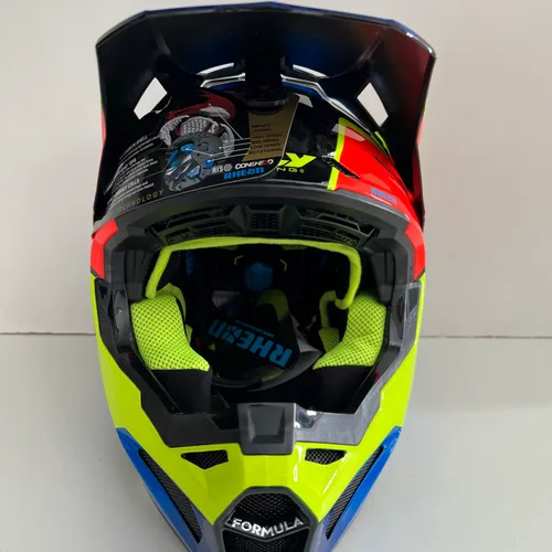Fly Racing Formula Helmets - Size Small 