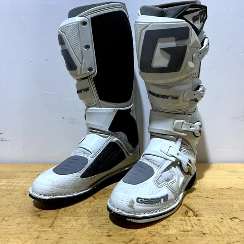 Gaerne SG12 Motocross Boots - Size 8 