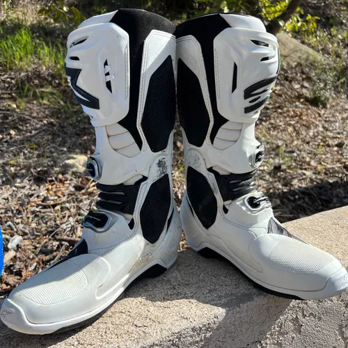Alpinestars Tech 10 White Boots - Size 9
