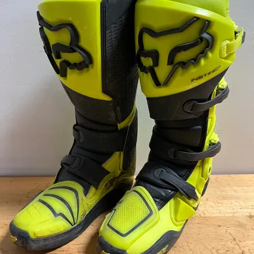 Fox Instinct Size 9 