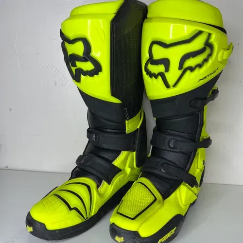 Dirt bike top boots size 12