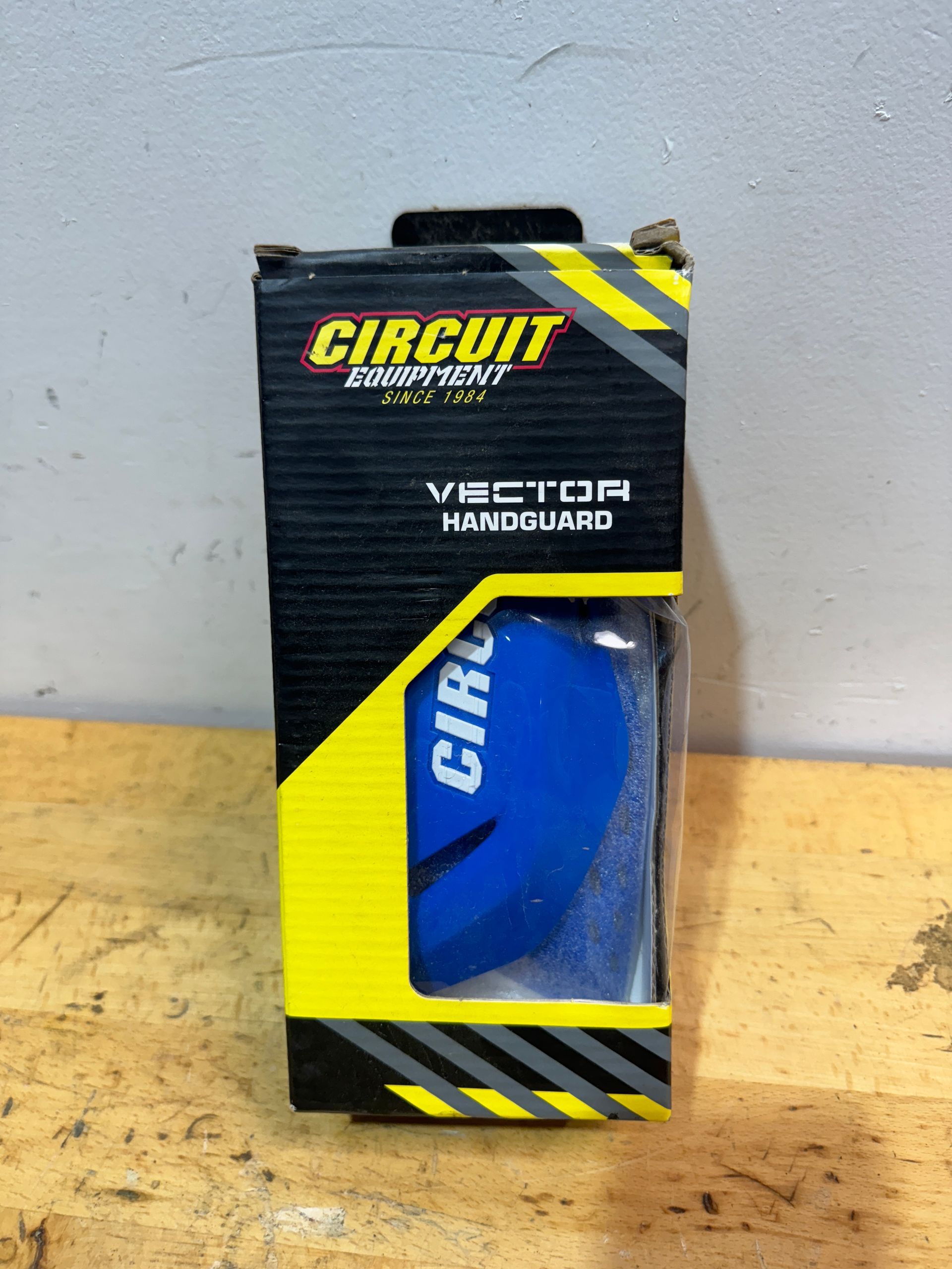 Circuit Vector Handguards