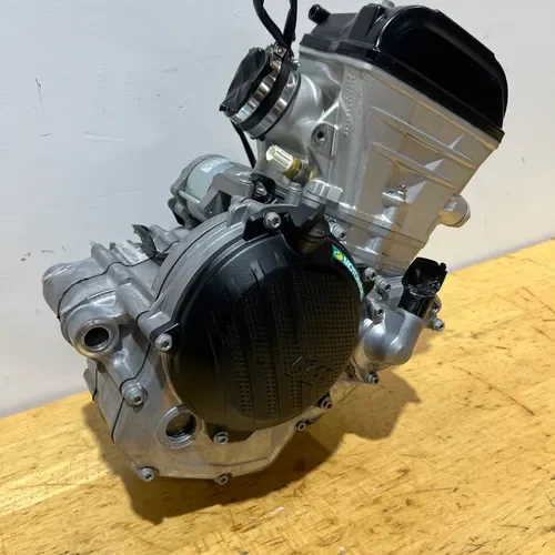 2024 KTM 250 SX-F / FC 250 / MC250F Motor Complete New 