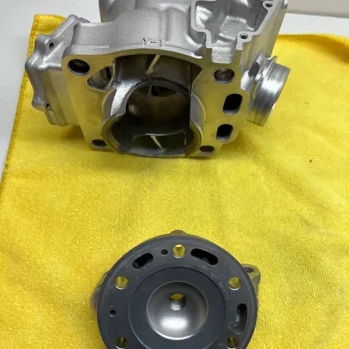 Yz250 OEM Cylinder & Head