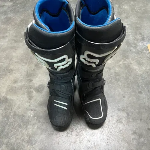 Fox Instinct Boots Size 8 