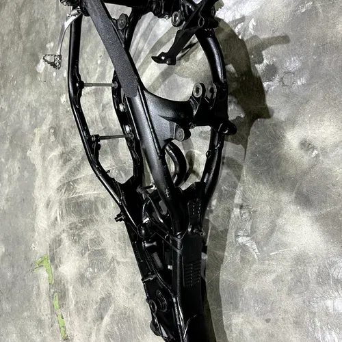 OEM KTM 23 2023 250XC-F 250 XC-F XCF MAIN FRAME CHASSIS