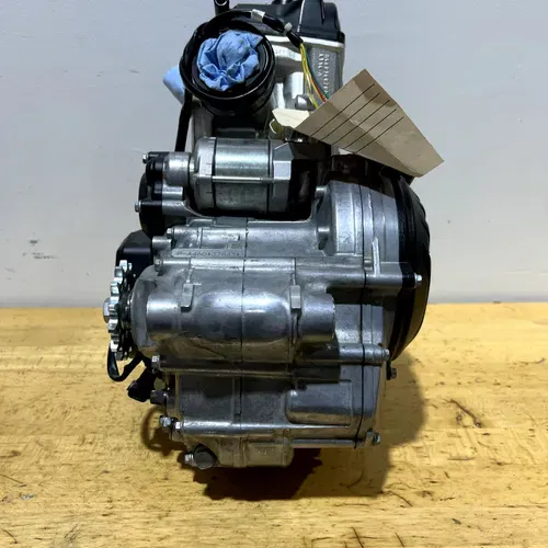 2023 KTM 250 SX-F Complete Engine Motor OEM Top Bottom End 250 SXF XCF FC