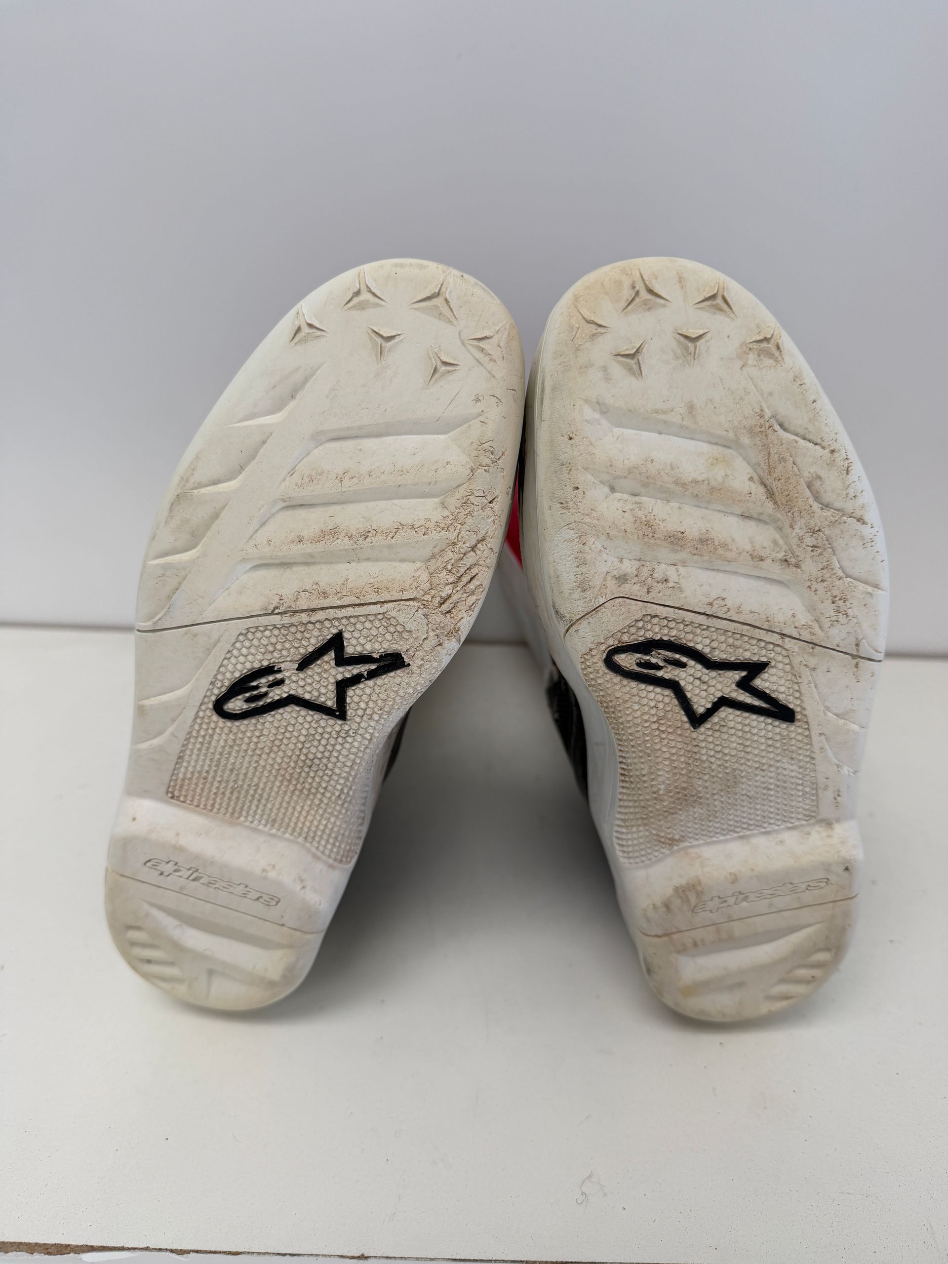 Alpinestars Tech 7s Size 4