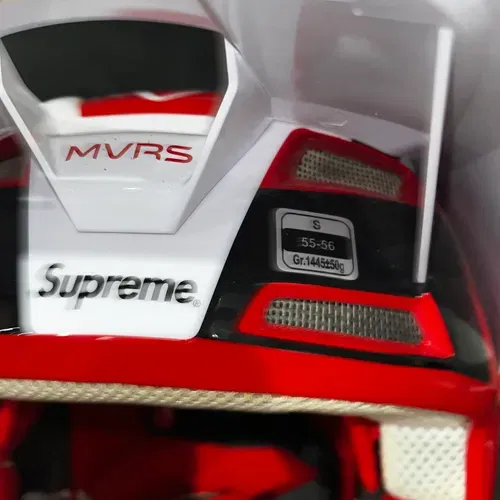 Supreme Fox Helmet Fw19 Size S 