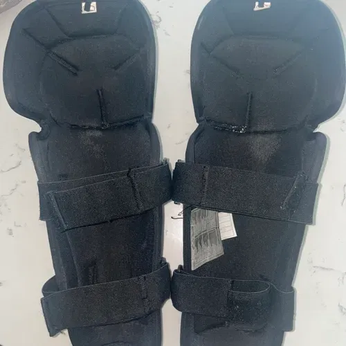 Fox Racing Knee Pads And Shin Guards 