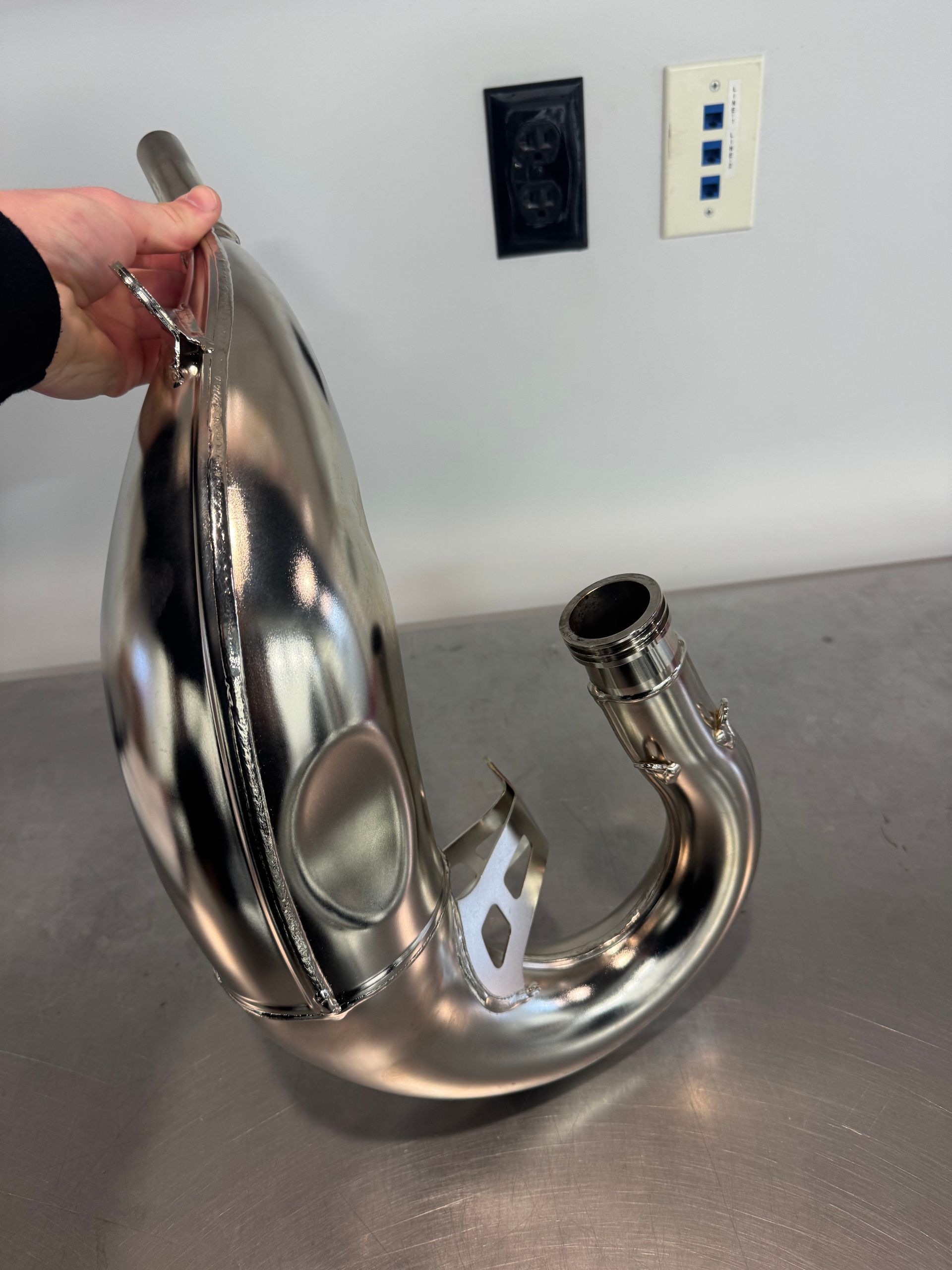 23-26 TC125 Stock Pipe