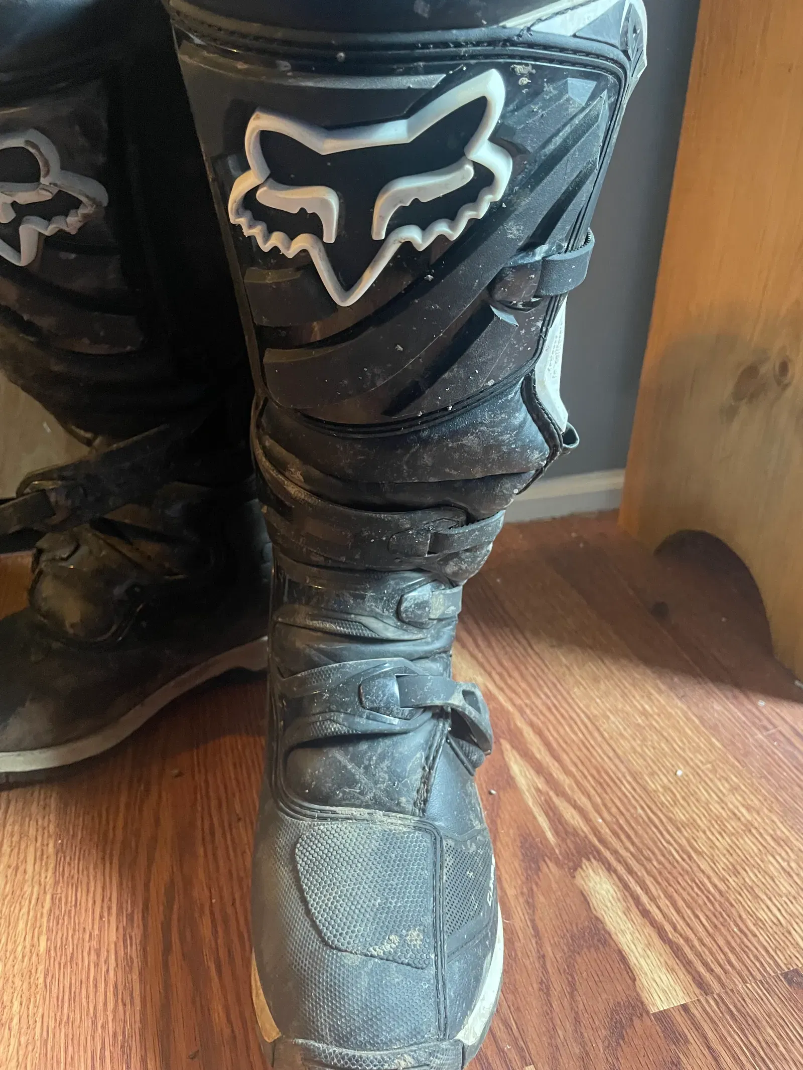 Fox Comp 5 Boots Sz 9
