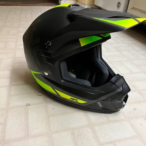HJC Helmets - Size XL