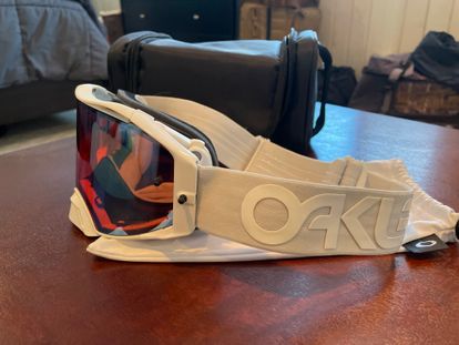Oakley Airbrake Factory Pilot Collection MX Goggle Whiteout