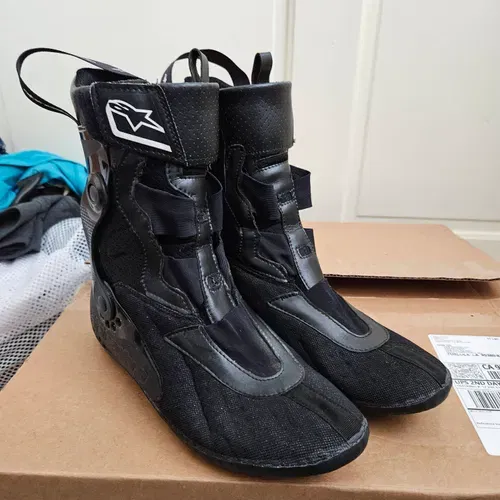 Alpinestars Tech 10 Size 10