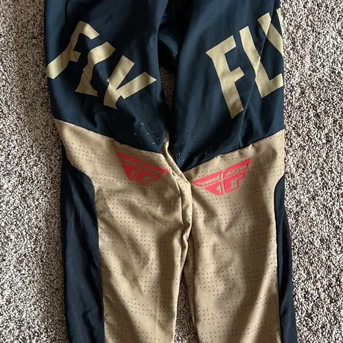 Fly Racing Evolution DST Motocross Pants LIKE NEW - Size 32