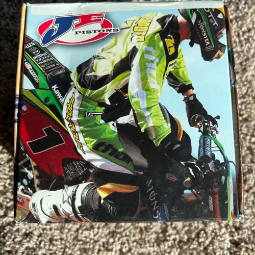 JE Pistons Forged Piston Kit Brand New