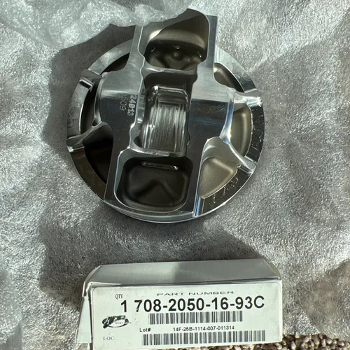 JE Pistons Forged Piston Kit Brand New