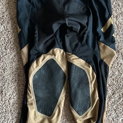 Fly Racing Evolution DST Motocross Pants LIKE NEW - Size 32