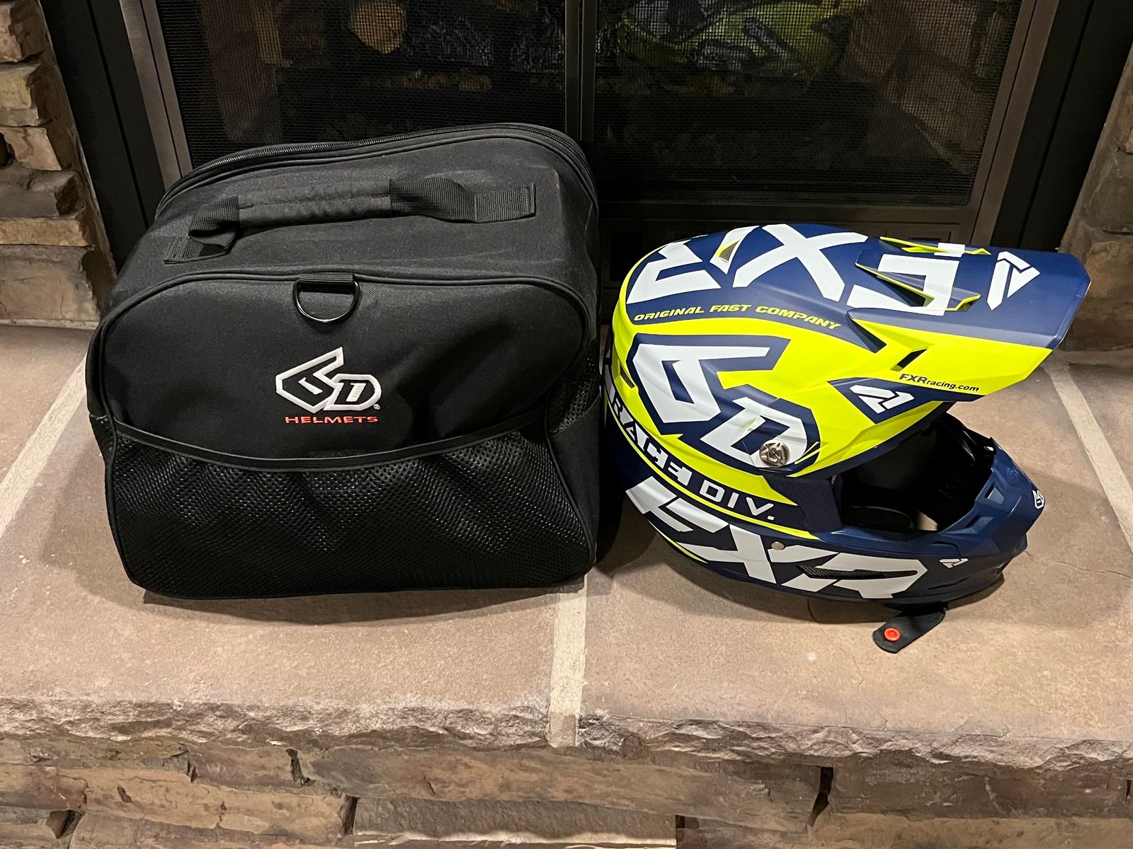 Fxr store helmet bag