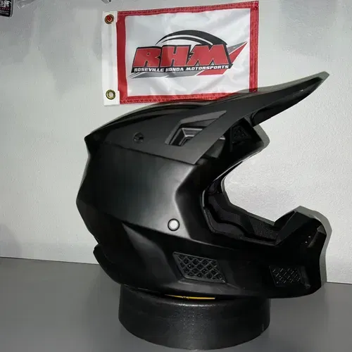 Fox V3 RS Black Carbon Helmet