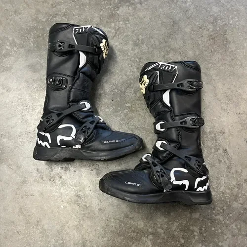 Fox Comp 3 Boots Size 8