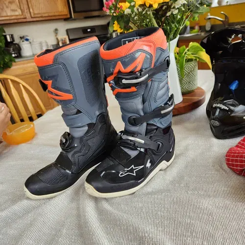 Tech 7s outlet boots