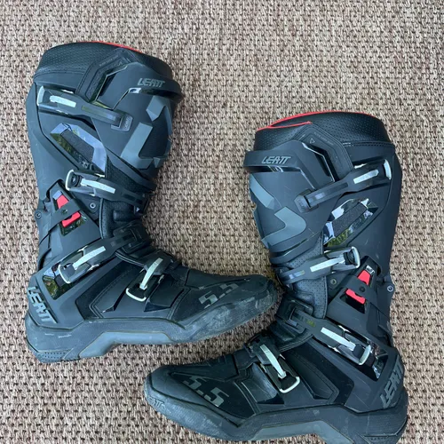Leatt Boots - Size 12