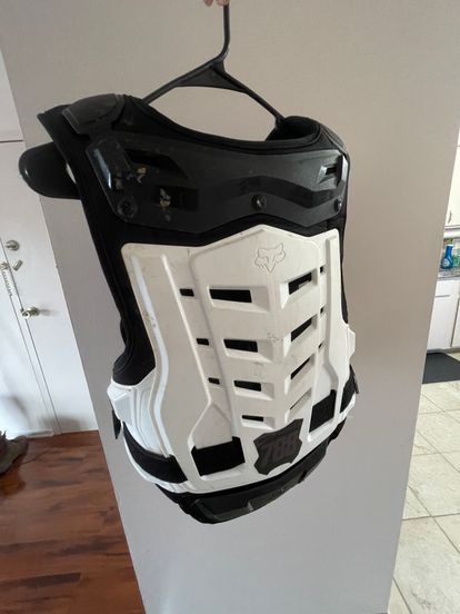 Raptor chest protector size s/m
