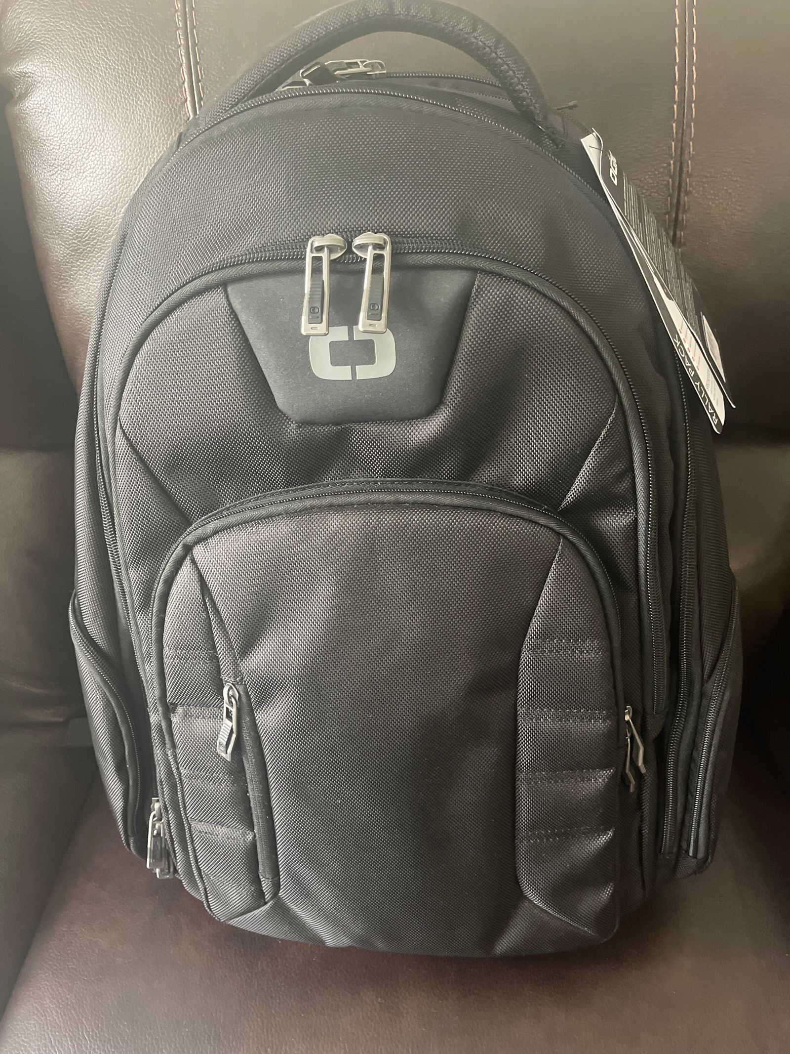 Ogio instinct cheap top zip
