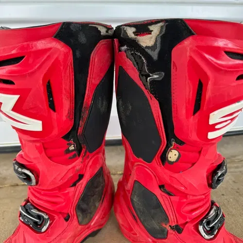 Alpinestars Tech 10
Size 11