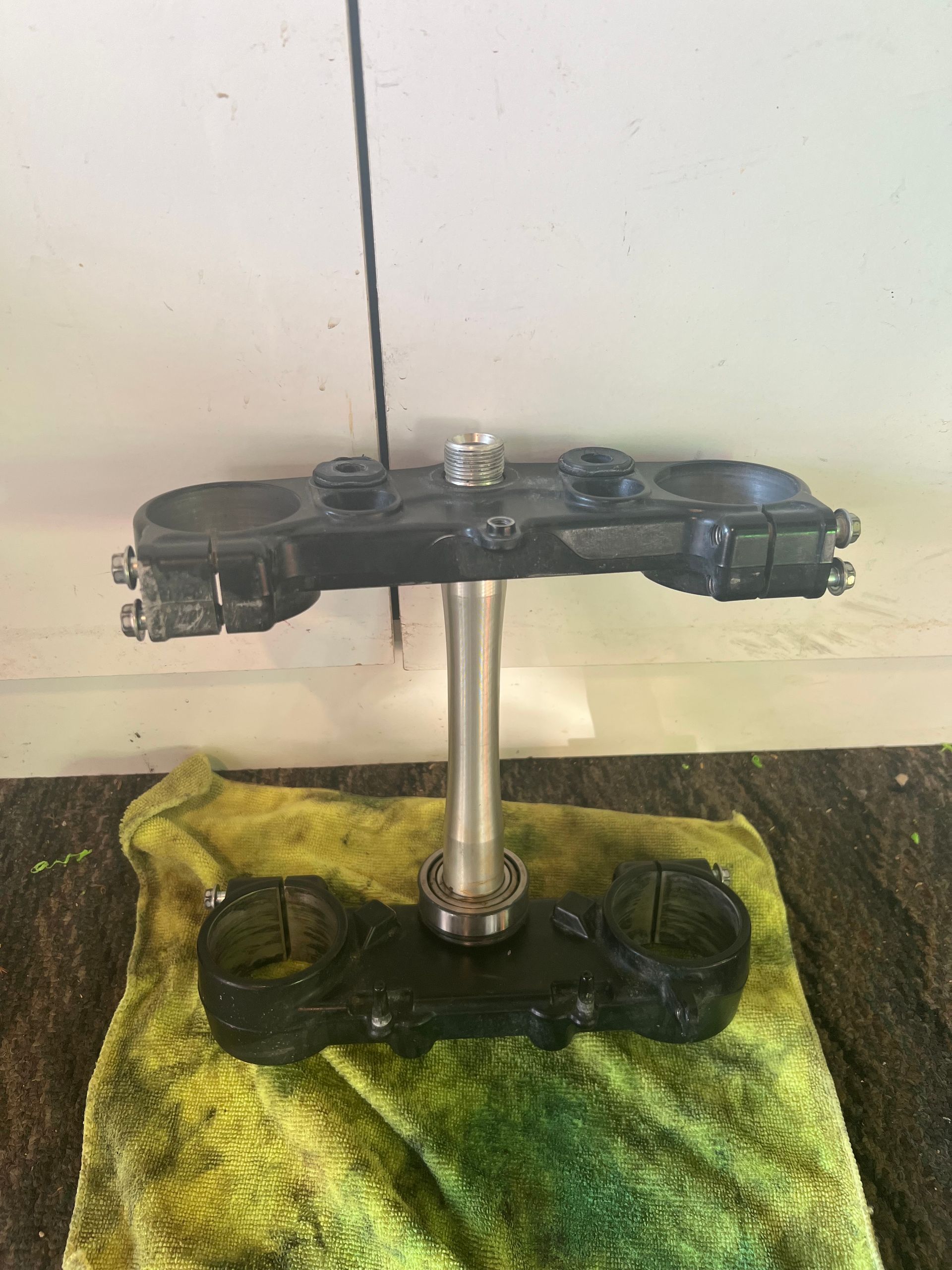 Kx250/450 Stock Triple Clamps