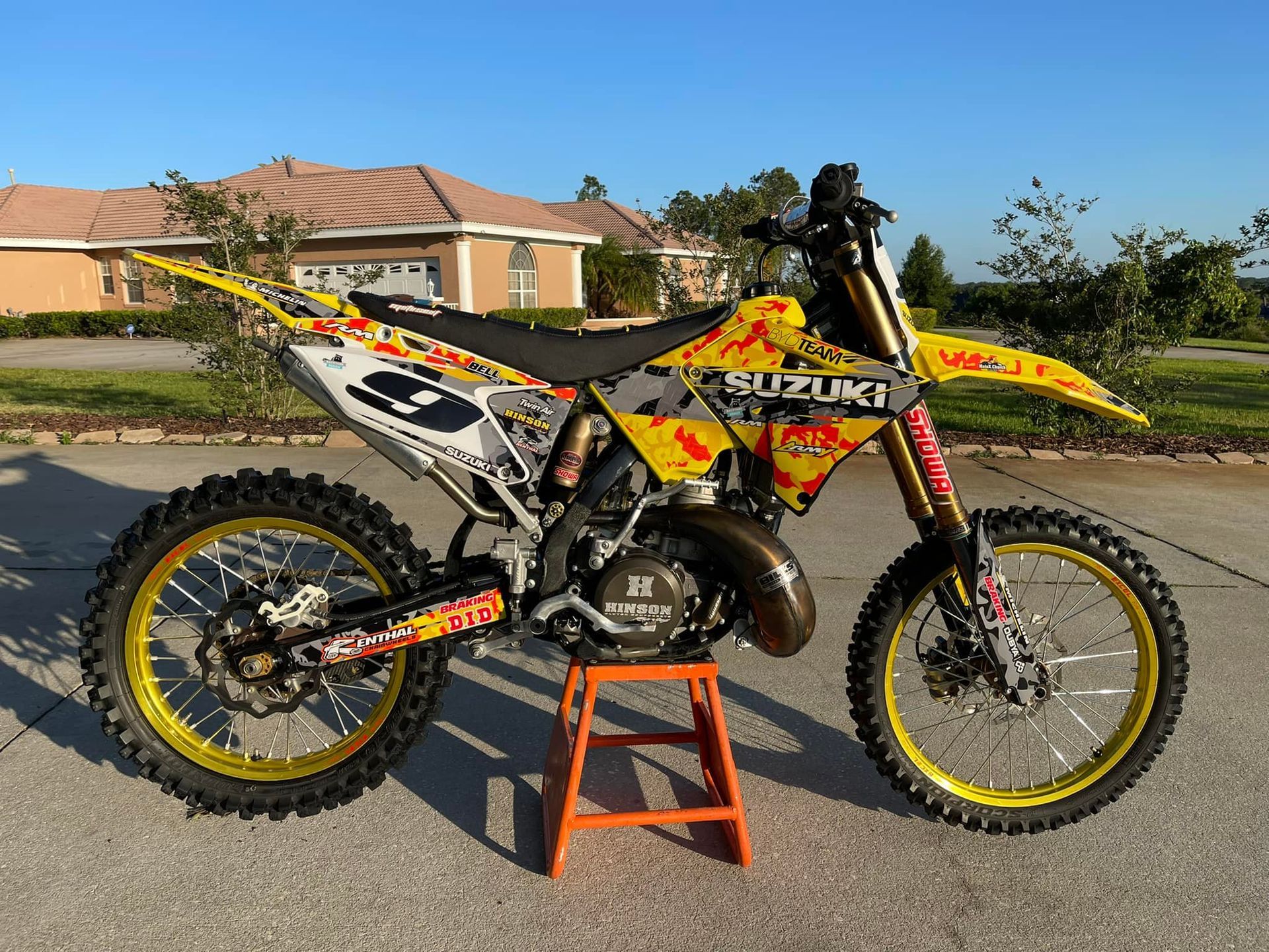 SUZUKI RM125 2000-2008 RM250 REAR WHEEL AXLE BLOCKS CHAIN ADJUSTER BLOCKS RM250